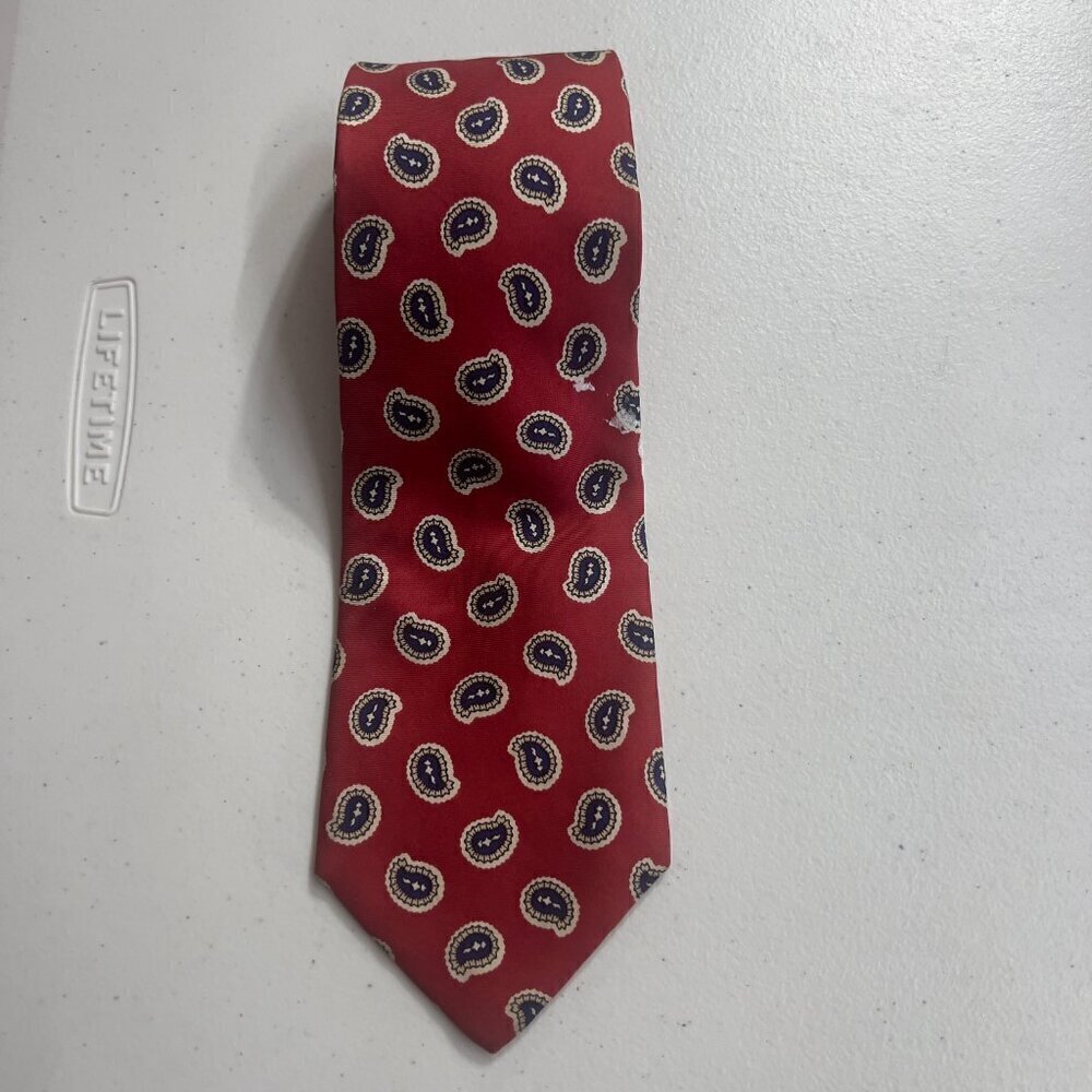 Vintage Brooks Brothers All Silk Red Paisley Tie – Made in USA